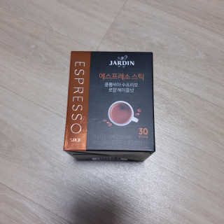 (주)쟈뎅 쟈뎅 에스프레소 스틱 [블랙+헤이즐넛 set] — 5점을 준 리뷰어가 2020년 3월 올린 사용 사진