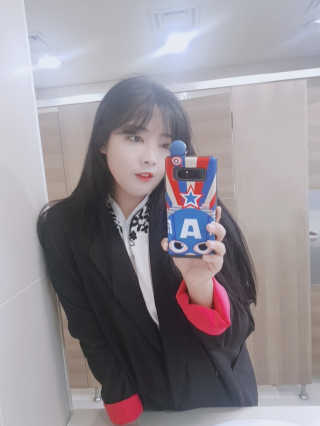 하이키키 마블 피규어 카드 케이스 — 5점을 준 리뷰어가 2018년 5월 올린 사용 사진