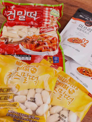 미쓰리떡볶이 just 10 min 패키지 — 5점을 준 리뷰어가 2018년 5월 올린 사용 사진