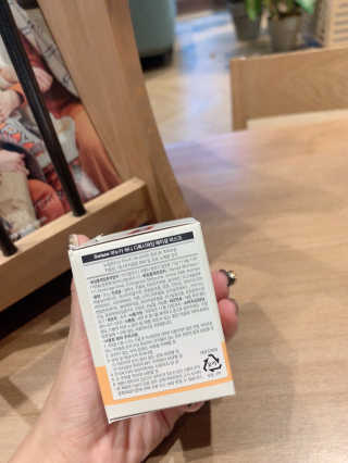 SWISSE 스위스 마누카 허니 디톡시파잉 페이셜 마스크 — 5점을 준 리뷰어가 2020년 1월 올린 사용 사진