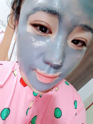 SWISSE 스위스 마누카 허니 디톡시파잉 페이셜 마스크 — 5점을 준 리뷰어가 2019년 12월 올린 사용 사진