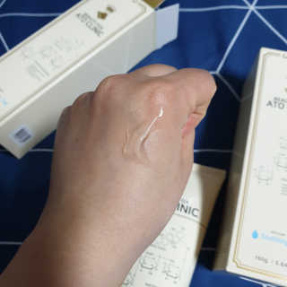 뷰티여우_아토클리닉 [아토클리닉] 아기들이 쓰는 보습, 진정 수딩젤 2개 — 5점을 준 리뷰어가 2019년 5월 올린 사용 사진