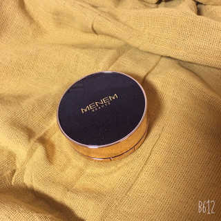 미넴보떼 [조여정쿠션] 아쿠아 GG모이스쳐 쿠션 23호 — 4점을 준 리뷰어가 2019년 7월 올린 사용 사진