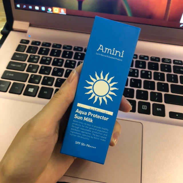 아쿠아 프로텍터 선밀크 리뷰 사진