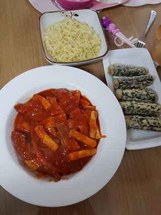 화곡미담 옛날 떡볶이 — 3.5점을 준 리뷰어가 2020년 2월 올린 사용 사진