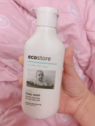 엘루스벤 에코스토어_베이비 바디워시_200ML — 5점을 준 리뷰어가 2017년 6월 올린 사용 사진