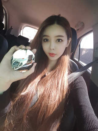 [라보드더마펌] 콜라제닉 미네랄 파우더 — 4.5점을 준 리뷰어가 2019년 9월 올린 사용 사진