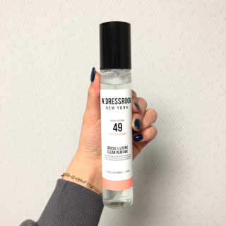 더블유드레스룸 드레스퍼퓸 150ml — 4.67점을 준 리뷰어가 2018년 11월 올린 사용 사진