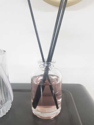 르플랑 제주 센티드 디퓨저 90ml 4종 — 4.33점을 준 리뷰어가 2018년 11월 올린 사용 사진