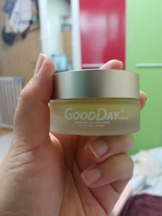 GoodDay Skincare GoodDay 강황 크림 — 3점을 준 리뷰어가 2019년 5월 올린 사용 사진