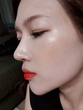자빈드서울 윙크 파운데이션 팩트 — 5점을 준 리뷰어가 2019년 8월 올린 사용 사진