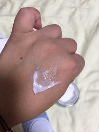 지고트 산양유 화이트닝 크림 70ml — 5점을 준 리뷰어가 2019년 8월 올린 사용 사진