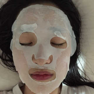 세포랩 바이오제닉 에센스 30ml 특별팩 — 4점을 준 리뷰어가 2018년 5월 올린 사용 사진