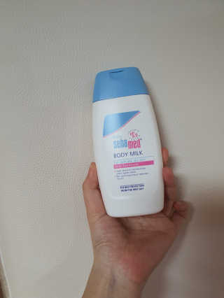 세바메드 베이비 바디밀크 200ml — 5점을 준 리뷰어가 2019년 12월 올린 사용 사진