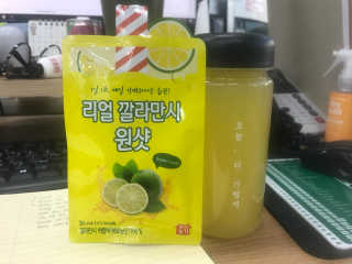 장수농가 리얼깔라만시 원샷 50ml 10팩+보틀 — 5점을 준 리뷰어가 2019년 5월 올린 사용 사진