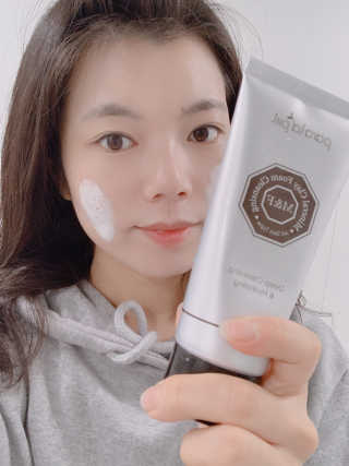 파라라피엘 엠앤에프 미네랄 클레이 폼 클렌징 — 4.5점을 준 리뷰어가 2019년 10월 올린 사용 사진