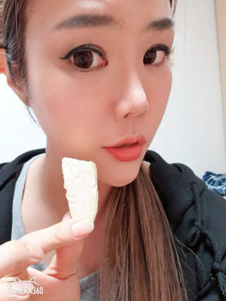 BASSAK 바삭 프리즈 크리스피 3종 — 3점을 준 리뷰어가 2020년 2월 올린 사용 사진
