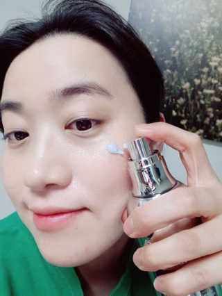 닥터펩티 제이앤코슈 펩타이드 볼륨 에센스 — 5점을 준 리뷰어가 2019년 4월 올린 사용 사진