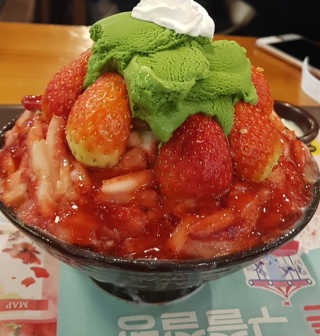 0.8L [공팔데이] 설빙 인절미설빙 기프티콘 — 3.5점을 준 리뷰어가 2019년 6월 올린 사용 사진