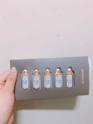 보타니티 [홍]조[진]정[결]케어 플라본 세럼 — 5점을 준 리뷰어가 2018년 5월 올린 사용 사진