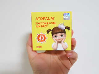 아토팜 톡톡 페이셜 선팩트 SPF43 PA+++ — 5점을 준 리뷰어가 2018년 4월 올린 사용 사진