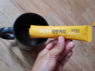 한국맥널티 아이브루 방탄커피 — 5점을 준 리뷰어가 2019년 8월 올린 사용 사진