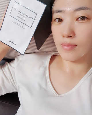 웰더마 사파이어 콜라겐 임팩트 에센셜 마스크 — 5점을 준 리뷰어가 2019년 4월 올린 사용 사진