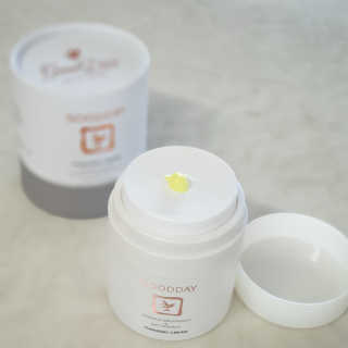 GoodDay Skincare GoodDay 강황크림 50g — 5점을 준 리뷰어가 2020년 1월 올린 사용 사진
