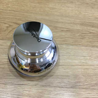 더메이런 에잇콤플렉스 워터드롭 화이트 크림 — 5점을 준 리뷰어가 2017년 6월 올린 사용 사진