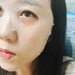 미팩토리 황금돼지코팩 + 황금마스크팩 — 5점을 준 리뷰어가 2018년 12월 올린 사용 사진