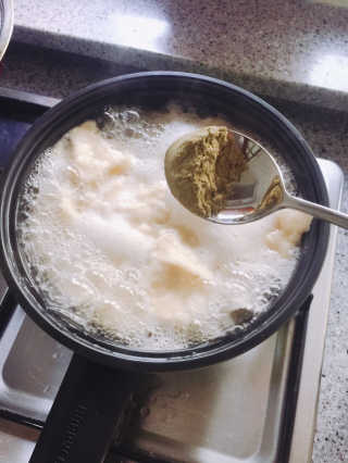 성진홀푸드 프리미엄 천연조미료 휼 120g 1병 — 5점을 준 리뷰어가 2019년 5월 올린 사용 사진