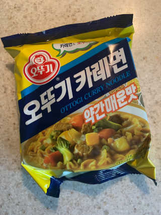 오뚜기카레면 2차 모집 — 4.5점을 준 리뷰어가 2019년 2월 올린 사용 사진