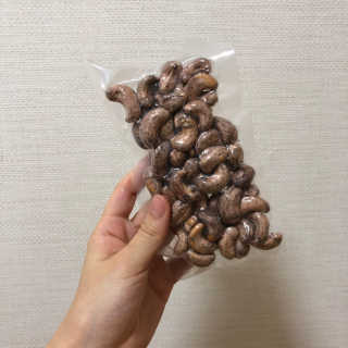 드림캐슈넛 50g X 6개 — 4.67점을 준 리뷰어가 2018년 10월 올린 사용 사진