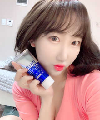 페어아크네 크리미폼 페어아크네 크리미 폼 — 5점을 준 리뷰어가 2019년 8월 올린 사용 사진