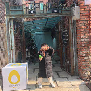 [에그썸] 토네이도 or 마그마 오믈렛 1+ 토르돈가스 1 — 5점을 준 리뷰어가 2019년 2월 올린 사용 사진