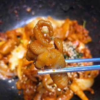 수월한 매운불닭발 350g — 5점을 준 리뷰어가 2019년 4월 올린 사용 사진