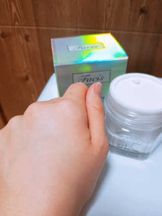 파시스 올인원 진주 화이트닝 크림 100ml — 5점을 준 리뷰어가 2019년 5월 올린 사용 사진