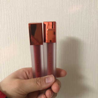 [블랙루즈] 에어 핏 벨벳 틴트3 택1+랜덤1 — 5점을 준 리뷰어가 2019년 3월 올린 사용 사진