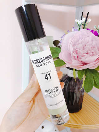 더블유드레스룸 드레스퍼퓸 150ml — 4.67점을 준 리뷰어가 2018년 8월 올린 사용 사진