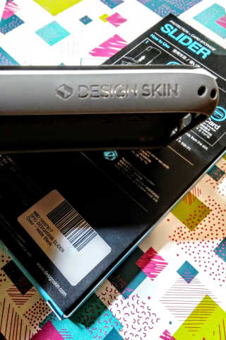 디자인스킨 아이폰 엑스를위한 DesignSkin 슬라이더 케이스 — 5점을 준 리뷰어가 2018년 4월 올린 사용 사진