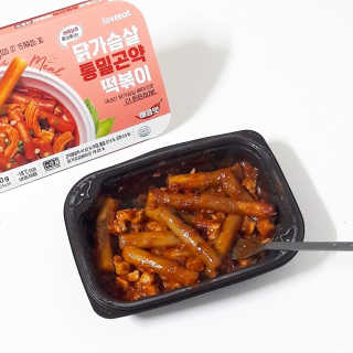 랭킹닭컴 러브잇 닭가슴살 통밀곤약떡볶이 혼합맛 5팩 — 4점을 준 리뷰어가 2019년 12월 올린 사용 사진