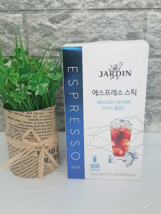 (주)쟈뎅 [쟈뎅] 에스프레소스틱 아이스블렌드 — 5점을 준 리뷰어가 2019년 5월 올린 사용 사진