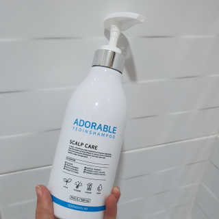 순수연구소 탈모증상완화 어도러블 여인 샴푸 500ml — 4.5점을 준 리뷰어가 2020년 4월 올린 사용 사진