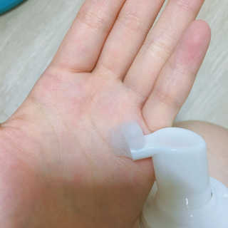 Dr.메디션 ER 네이처 클렌징폼- 오일리스킨용 — 4.5점을 준 리뷰어가 2018년 7월 올린 사용 사진