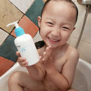 아토팜 탑투토 워시 — 5점을 준 리뷰어가 2019년 7월 올린 사용 사진