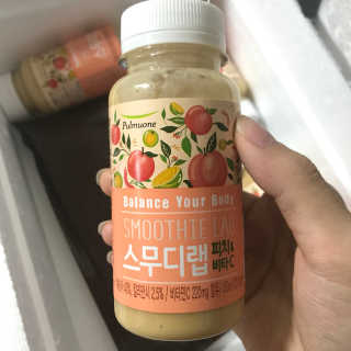 풀무원 스무디랩 피치&비타 — 5점을 준 리뷰어가 2017년 11월 올린 사용 사진