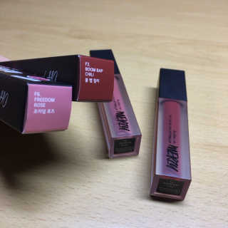 머지 오프 더 레코드 피팅립 — 5점을 준 리뷰어가 2019년 1월 올린 사용 사진