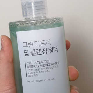 (주)에네스티 그린 티트리 딥 클렌징 워터 300ml — 5점을 준 리뷰어가 2020년 1월 올린 사용 사진