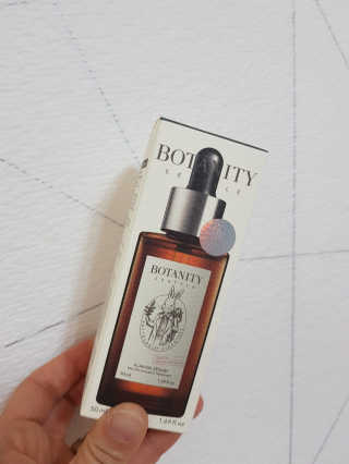보타니티 [홍]조[진]정[결]케어 플라본 세럼 — 5점을 준 리뷰어가 2018년 5월 올린 사용 사진