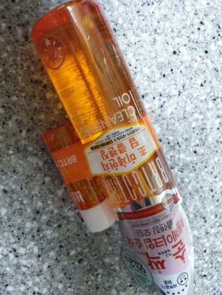 비알티씨 안티폴루션 풀메이크업 클렌징 오일 — 5점을 준 리뷰어가 2019년 3월 올린 사용 사진